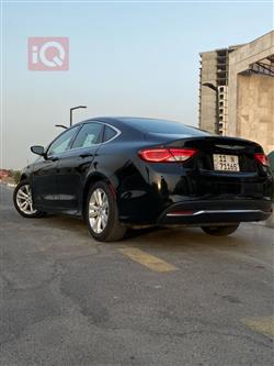كرايسلر 200